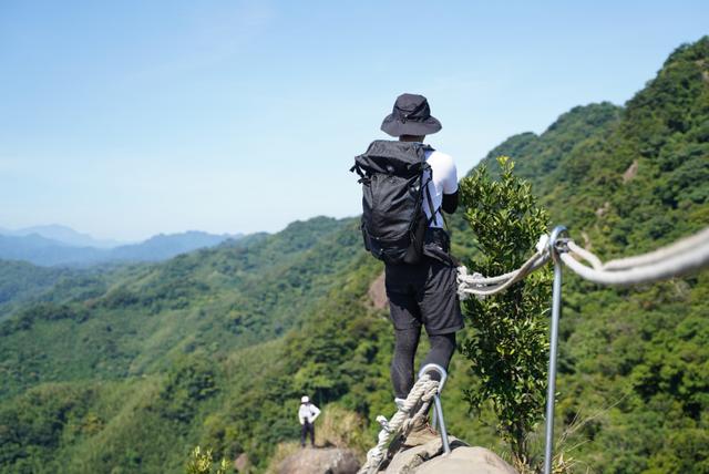 mammut猛犸象背包评测,了解下适合情侣背的登山包