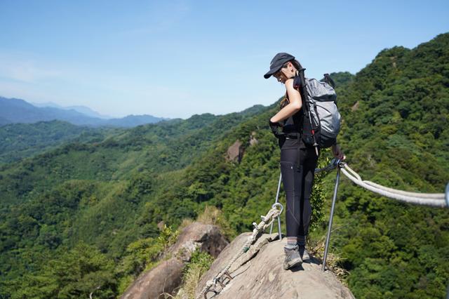 mammut猛犸象背包评测,了解下适合情侣背的登山包