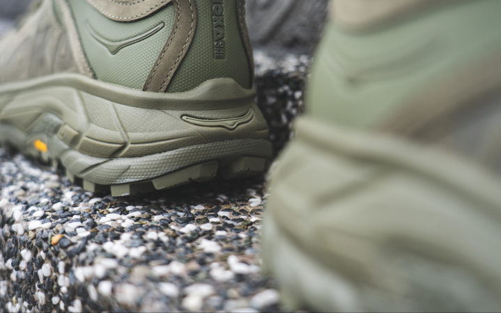 还在穿老土的登山鞋?当下最热门的hoka one one开箱